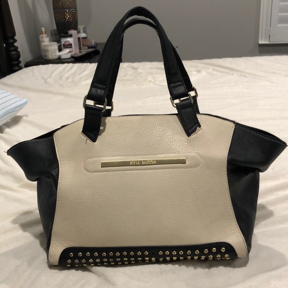 Steve Madden Handbags - Steve Madden Purse